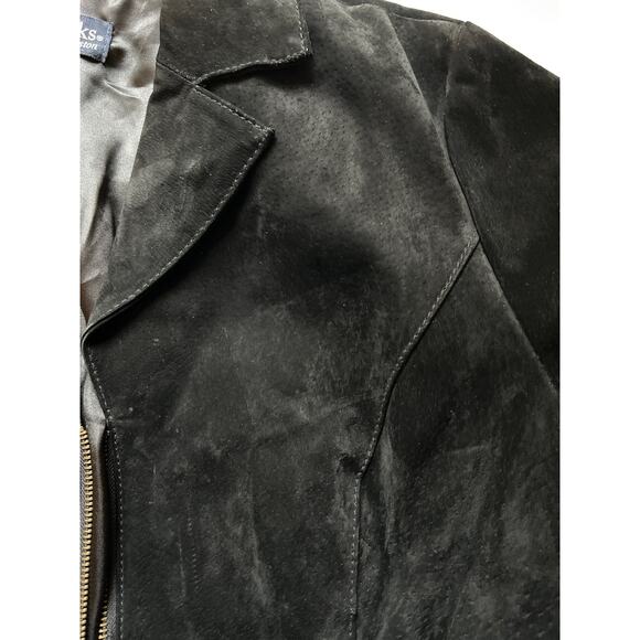 Chadwick’s of Boston Genuine Leather Suede Jacket Size 14
Black Embroidered - Picture 8 of 9